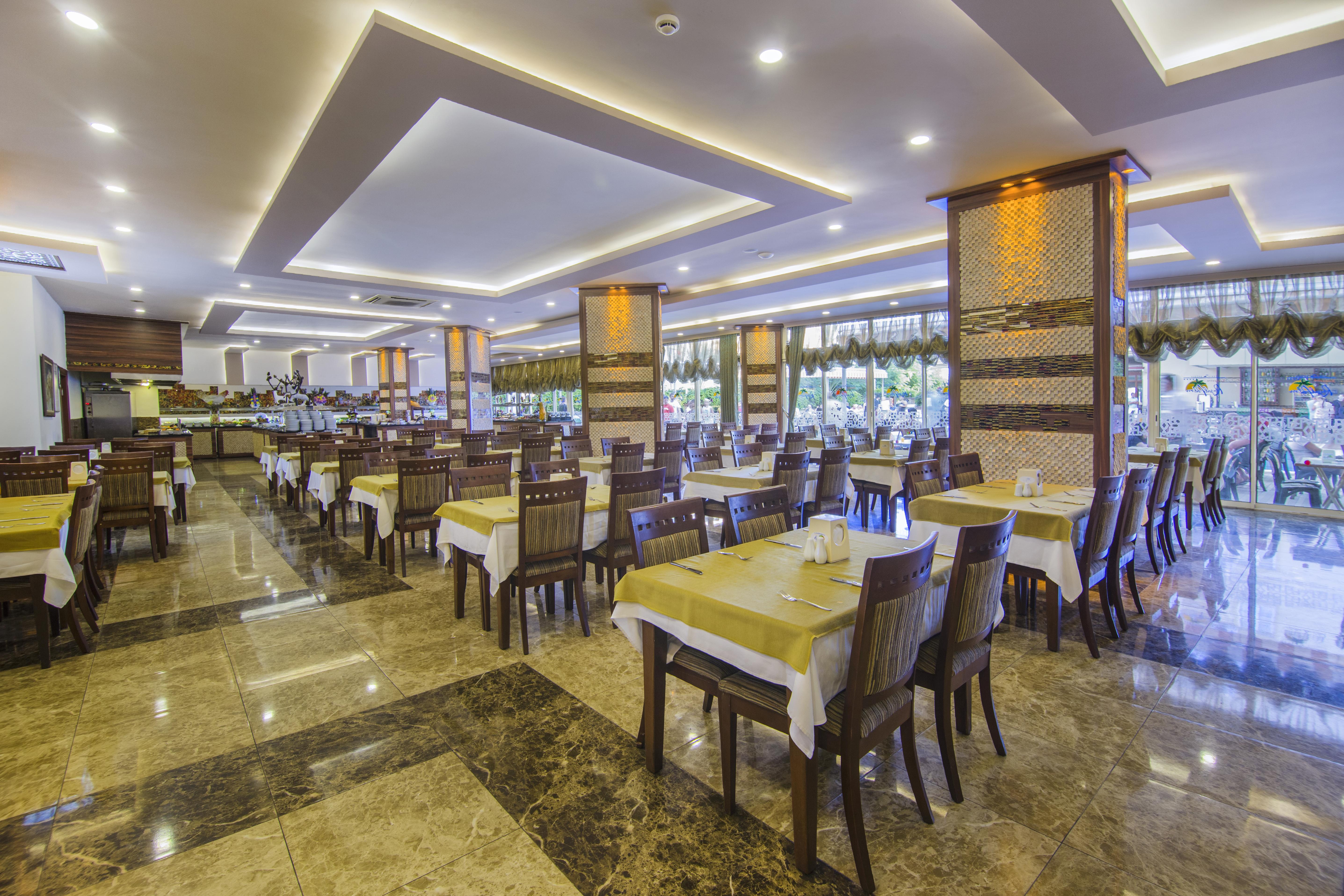 Kleopatra Royal Palm Hotel Алания Экстерьер фото